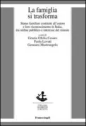 Copertina libro <b>La famiglia si trasforma</b>