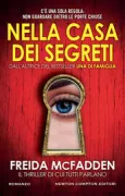 Copertina libro <b>Nella casa dei segreti<br></b>(titolo originale o altro titolo: <i>The housemaid's secret</i>)