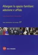 Copertina libro <b>Allargare lo spazio familiare</b>