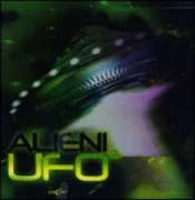 Copertina libro <b>Alieni & ufo<br></b>(titolo originale o altro titolo: <i>Aliens & ufos</i>)