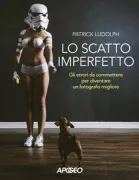 Copertina libro <b>Lo scatto imperfetto<br></b>(titolo originale o altro titolo: <i>Manche Fehler muss man selber machen</i>)