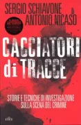 Copertina libro CACCIATORI DI TRACCE