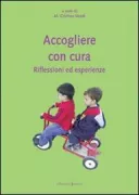 Copertina libro <b>Accogliere con cura</b>