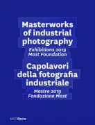 Copertina libro <b>Masterworks of industrial photography</b>